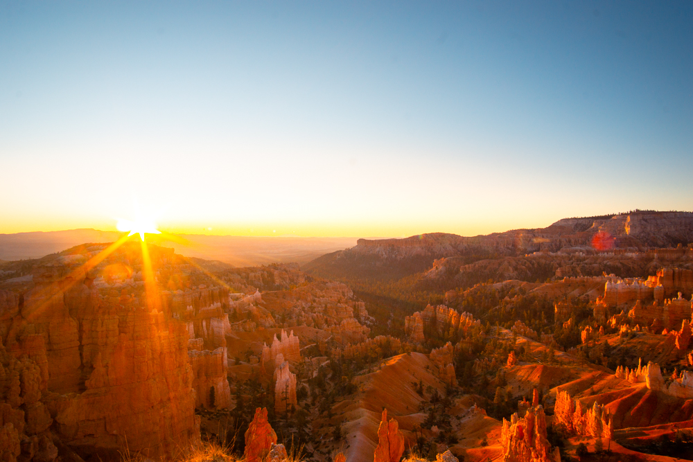 Sunrise at Bryce Canyon National Park